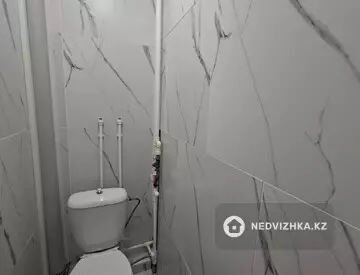2-комнатная квартира, этаж 9 из 10, 55 м²