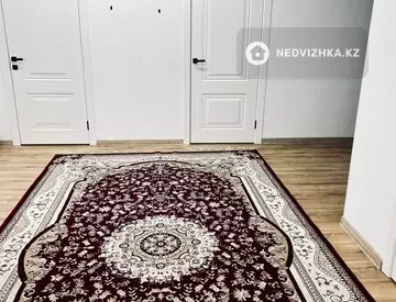 5-комнатный дом, 5 соток, 140 м², На длительный срок