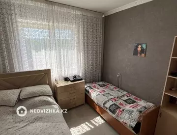 3-комнатная квартира, этаж 4 из 5, 65 м²