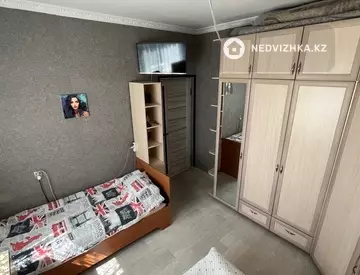 3-комнатная квартира, этаж 4 из 5, 65 м²