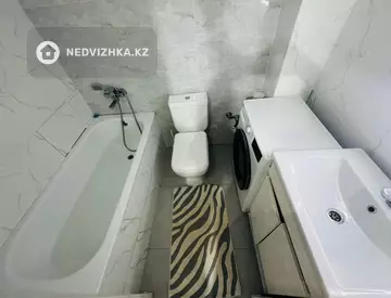 1-комнатная квартира, этаж 2 из 8, 37 м²
