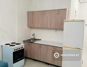 1-комнатная квартира, этаж 8 из 9, 32 м²