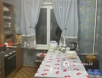 4-комнатная квартира, этаж 2 из 5, 84 м²