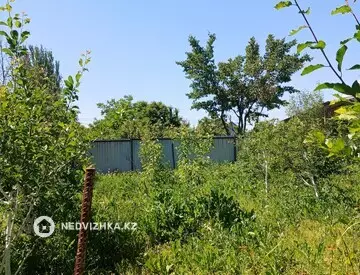 1-комнатный дом, 11 соток, 240 м²