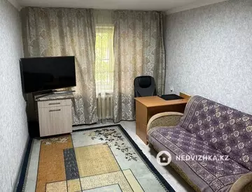 2-комнатная квартира, этаж 1 из 4, 46 м², На длительный срок