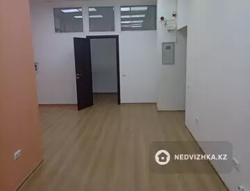 Помещение, этаж 1 из 10, 55 м², На длительный срок