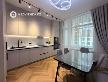 4-комнатная квартира, этаж 5 из 9, 114 м²
