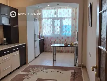 3-комнатная квартира, этаж 4 из 5, 76 м²