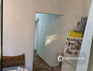1-комнатная квартира, этаж 4 из 4, 38 м²