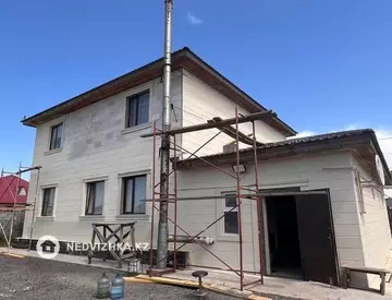 5-комнатный дом, 10 соток, 266 м²