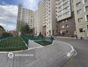 3-комнатная квартира, этаж 10 из 13, 93 м²