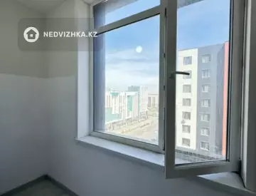 3-комнатная квартира, этаж 9 из 16, 80 м²