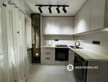 1-комнатная квартира, этаж 2 из 3, 39 м²