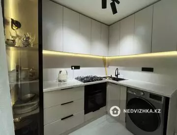 1-комнатная квартира, этаж 2 из 3, 39 м²