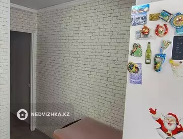2-комнатная квартира, этаж 3 из 5, 44 м²