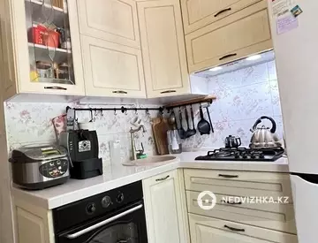 3-комнатная квартира, этаж 1 из 5, 62 м²