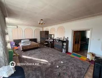 7-комнатный дом, 7.5 соток, 169 м²