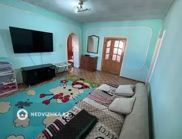 7-комнатный дом, 7.5 соток, 169 м²