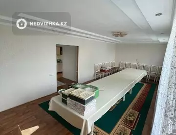 6-комнатный дом, 5 соток, 180 м²