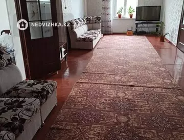 6-комнатный дом, 6 соток, 600 м²