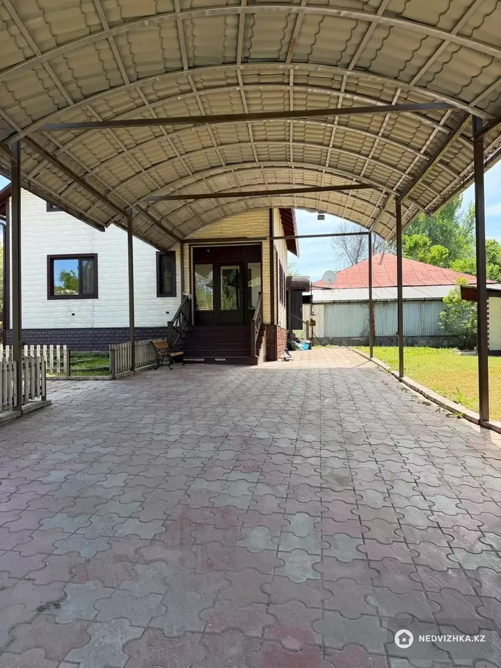 225 м², 5-комнатный дом, 7 соток, 225 м², изображение - 1