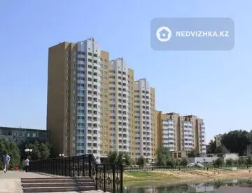 2-комнатная квартира, этаж 3 из 9, 57 м²