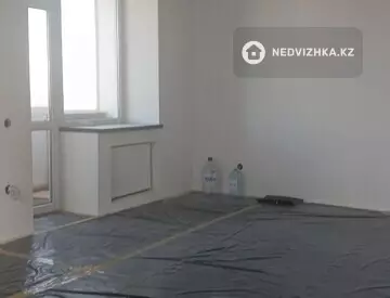 2-комнатная квартира, этаж 8 из 12, 70 м²
