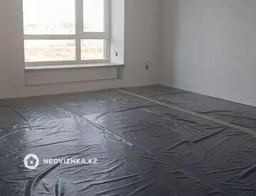 2-комнатная квартира, этаж 8 из 12, 70 м²