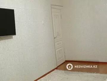 3-комнатная квартира, этаж 5 из 7, 53 м²