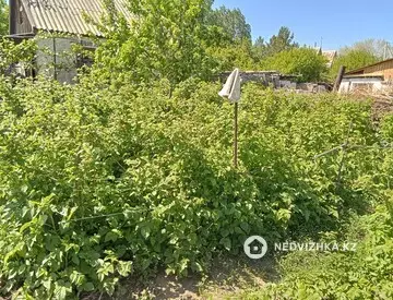 2-комнатный дом, 8.1 соток, 27 м²