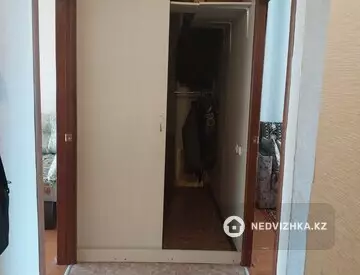 2-комнатная квартира, этаж 4 из 5, 48 м², На длительный срок