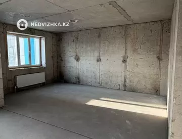 2-комнатная квартира, этаж 2 из 12, 60 м²
