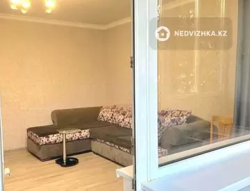 3-комнатная квартира, этаж 1 из 9, 65 м²
