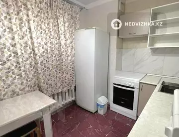 3-комнатная квартира, этаж 1 из 9, 65 м²