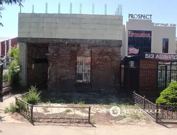 Помещение, этаж 1 из 1, 200 м²