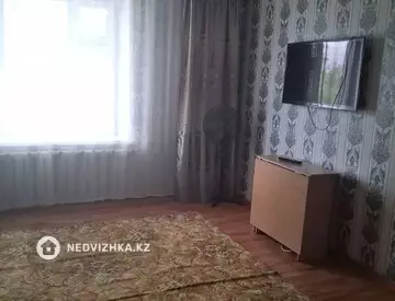 2-комнатная квартира, этаж 2 из 2, 49 м², На длительный срок