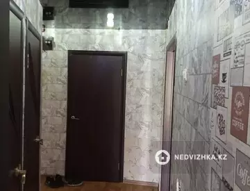2-комнатная квартира, этаж 4 из 5, 44 м²