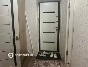 1-комнатная квартира, этаж 4 из 5, 42 м²