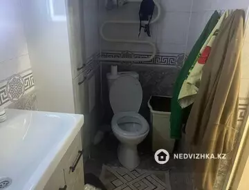 1-комнатная квартира, этаж 4 из 5, 42 м²