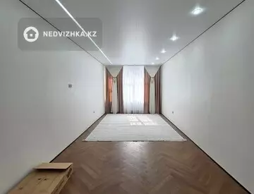 3-комнатная квартира, этаж 7 из 10, 110 м²