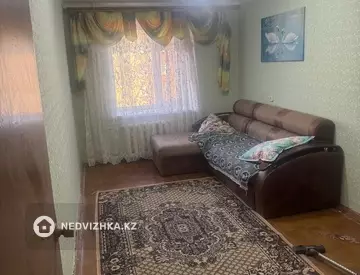 2-комнатная квартира, этаж 3 из 5, 100 м²