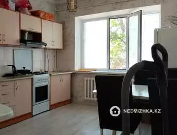 3-комнатная квартира, этаж 2 из 5, 75 м²