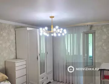 3-комнатная квартира, этаж 1 из 5, 70 м²