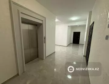 2-комнатная квартира, этаж 7 из 9, 53 м²