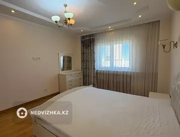 3-комнатная квартира, этаж 13 из 16, 110 м²