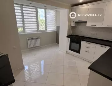 2-комнатная квартира, этаж 5 из 12, 50 м²