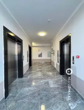 2-комнатная квартира, этаж 18 из 18, 65 м²
