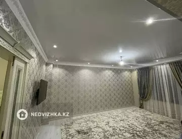 4-комнатный дом, 8 соток, 347 м²
