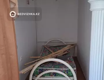3-комнатная квартира, этаж 2 из 4, 69 м²