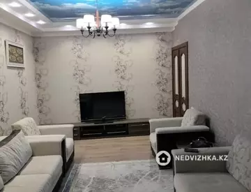 3-комнатная квартира, этаж 4 из 9, 60 м²